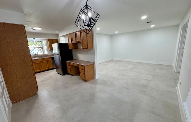 3 Bedroom , 2 Bath home with office!
