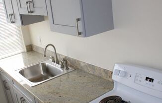 Studio, 1 bath, 312 sqft, $1,200, Unit 2033A