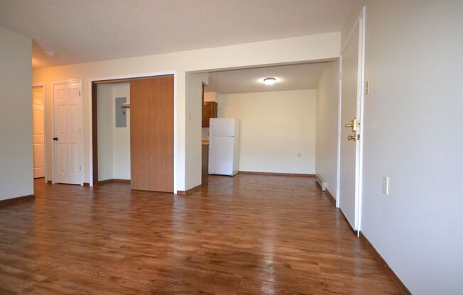 2 beds, 1 bath, 750 sqft, $750, Unit 08