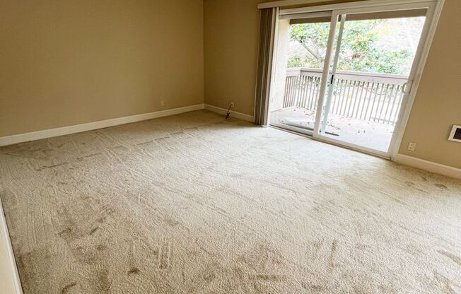 2 Bed/2 Bath Condo at Villa La Jolla!