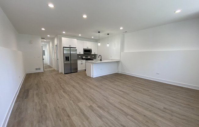 4047 South Prairie Avenue