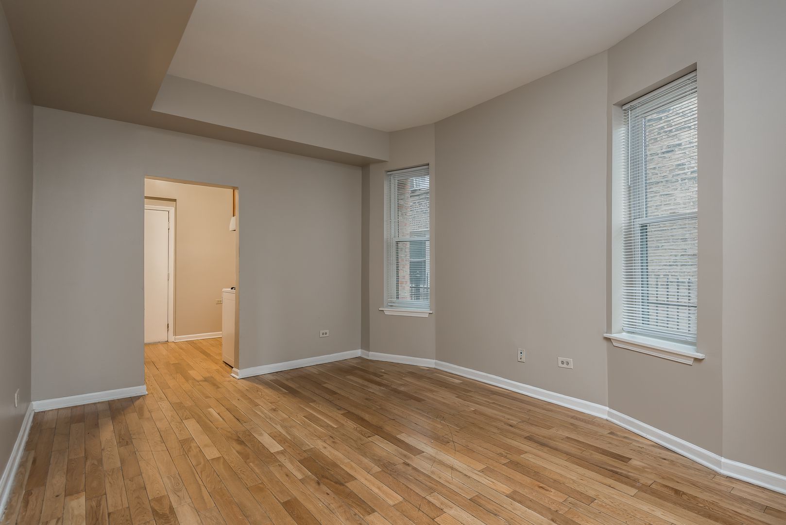 6034-6052 S Prairie Ave