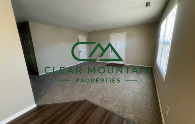 2 beds, 1 bath, 980 sqft, $1,075, Unit 79