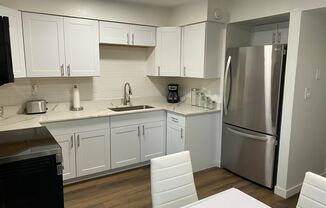 Look & Lease Move in Specials!