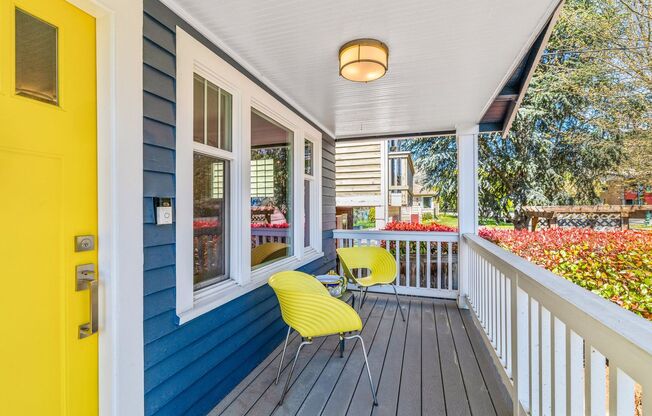 5bd/2.75ba Seattle Home