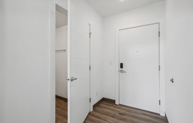 Studio, 1 bath, 251 sqft, $1,411, Unit Unit 410