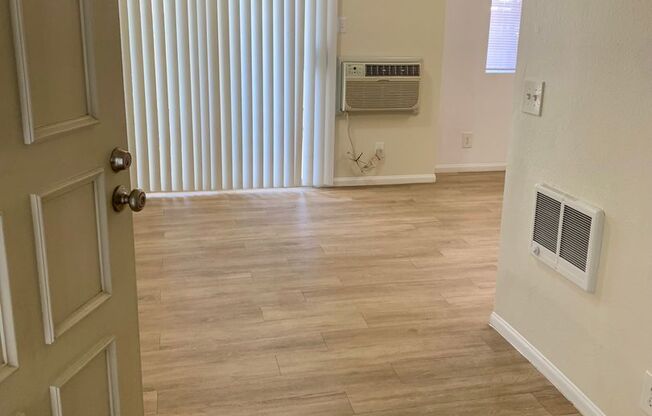 1 bed, 1 bath, 756 sqft, $2,250, Unit E103