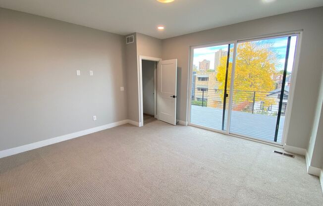 3 beds, 3.5 baths, $4,200, Unit 1248 Josephine St