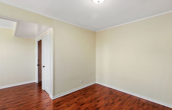 87-93 Lupine Avenue (463r)