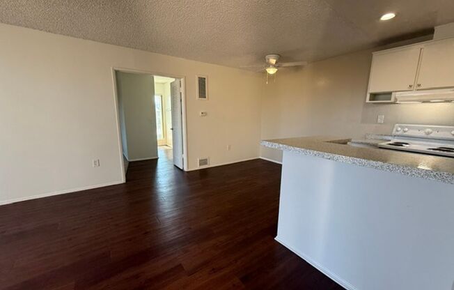 1 bed, 1 bath, 716 sqft, $2,150, Unit O013