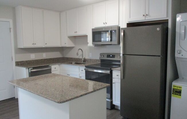 1 bed, 1 bath, 600 sqft, $1,583, Unit 116-03