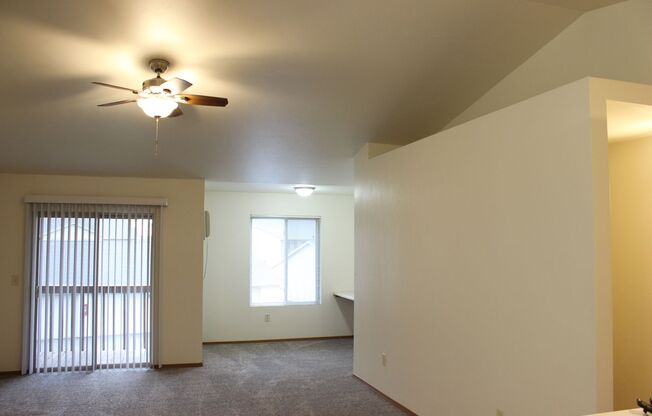 1 bed, 1 bath, 1,000 sqft, $999.99, Unit 2230-07