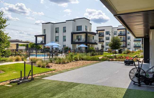 Rhythm Outdoor Fitness Lawn with Equipment