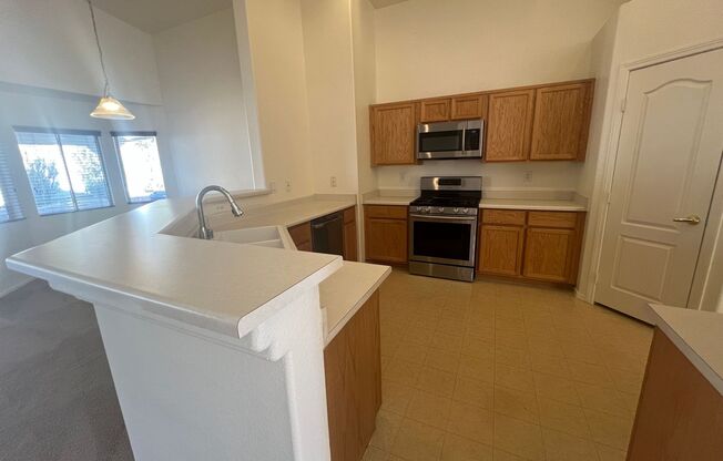 3 beds, 2 baths, $1,950