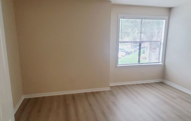 1 bed, 1 bath, $1,375