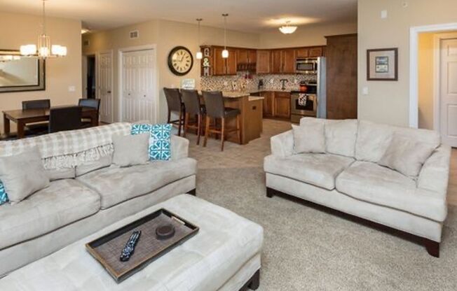 2 beds, 2.5 baths, 1,200 sqft, $1,495, Unit 10-102