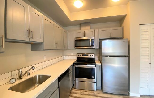 1 bed, 1 bath, $1,147