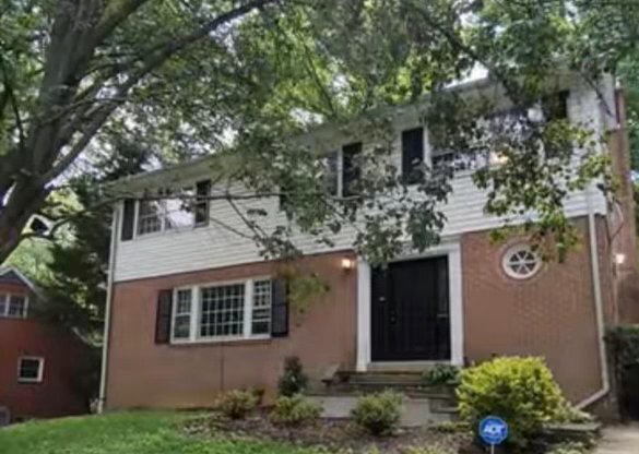 6205 QUEBEC PL
