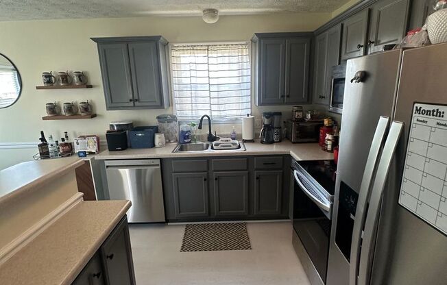 3 beds, 2 baths, $2,150