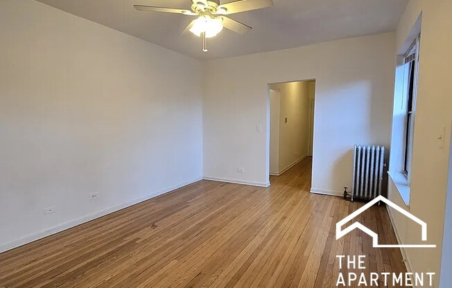 7726 North Marshfield