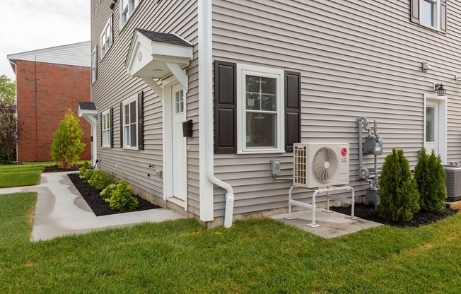 63 BACON ST