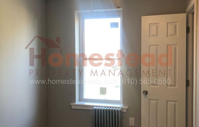 15 E Elm St
