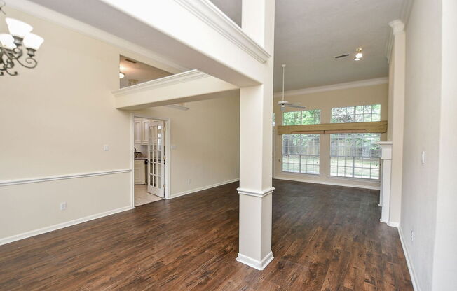 21807 WINDSOR CASTLE DR