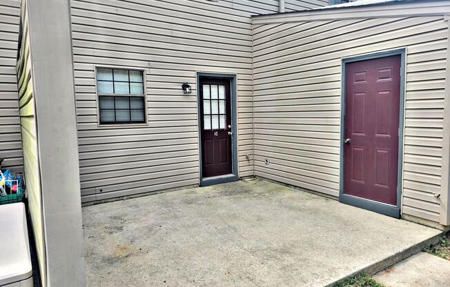 2 beds, 1.5 baths, 1,250 sqft, $975, Unit 2414 #5