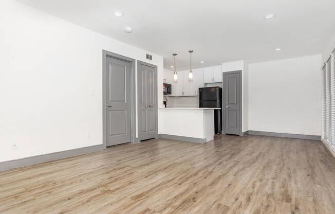 Home - The Dawson at Stratford Apartments - Houston, TX