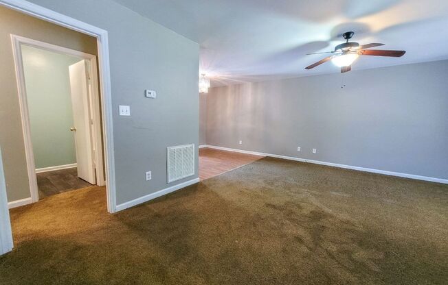 Spacious 3BD, 2.5BA Duplex in Clayton with Large Fenced Backyard