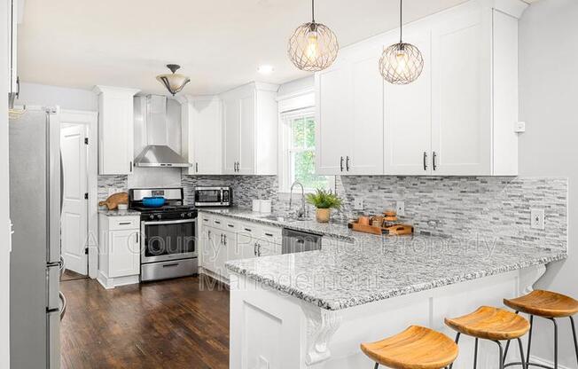 1164 SELLS AVE SW