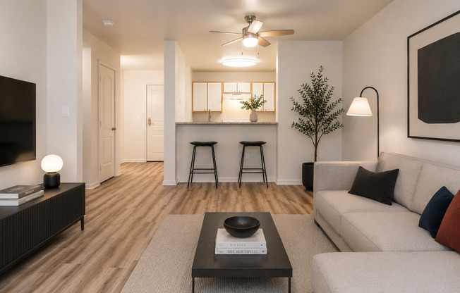 1 bed, 1 bath, $1,375, Unit 209
