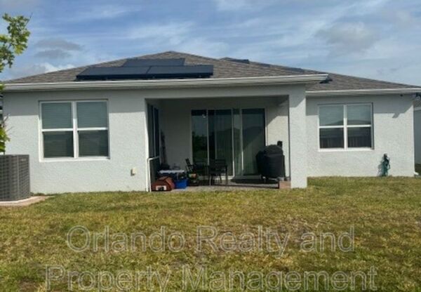 3 beds, 2 baths, 1,871 sqft, $2,399