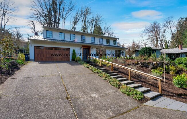 Lake Oswego Beauty Next to Tryon Creek