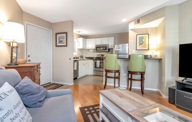 1 bed, 1 bath, $1,595, Unit UNIT 803