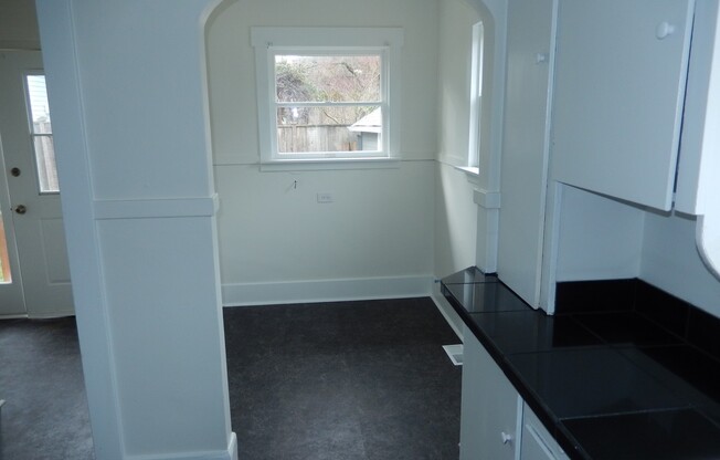 3 beds, 2 baths, $2,595