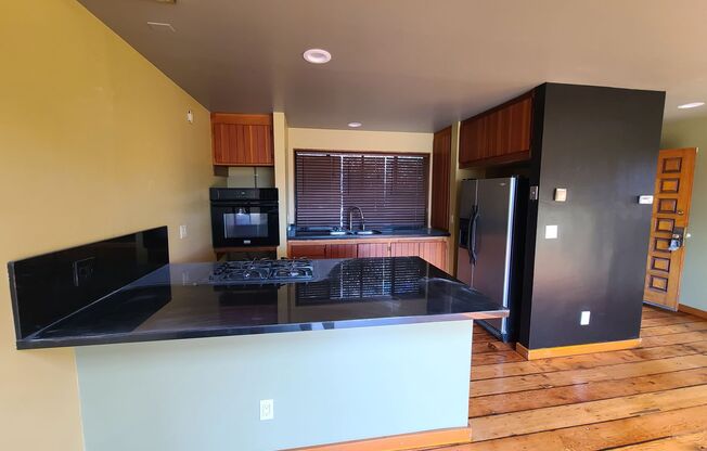 West Richmond/Castro