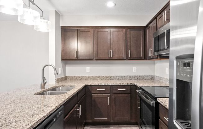 3 beds, 3 baths, $1,425, Unit # 201