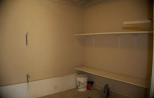 2 beds, 2 baths, $2,495, Unit # 18