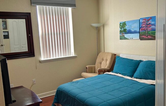 5422 NW 113 PL