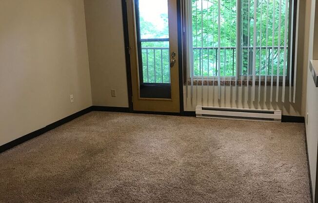 1 bed, 1 bath, 550 sqft, $825