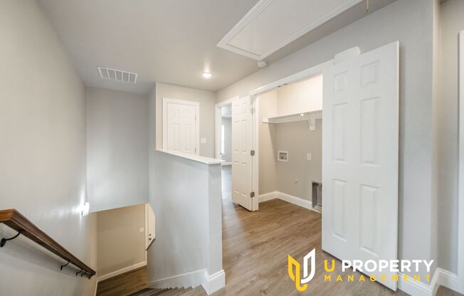 3 beds, 2.5 baths, 1,422 sqft, $1,450, Unit Unit 1016