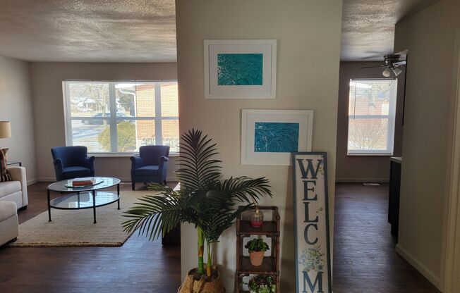 2 beds, 1 bath, 792 sqft, $850