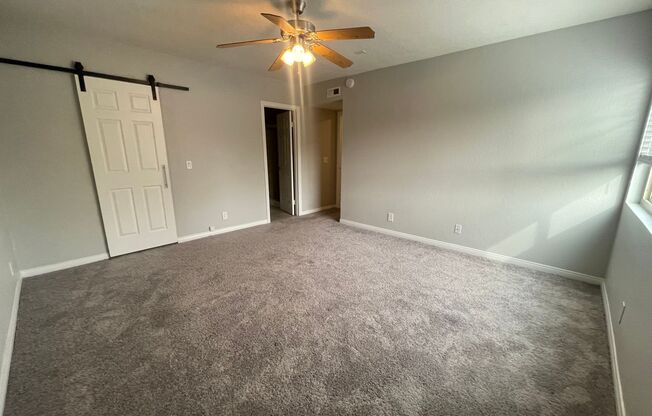2 beds, 2 baths, 980 sqft, $3,035, Unit 819-34