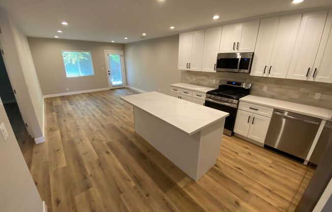 NEW Build (2022)!! 4BD/2BA