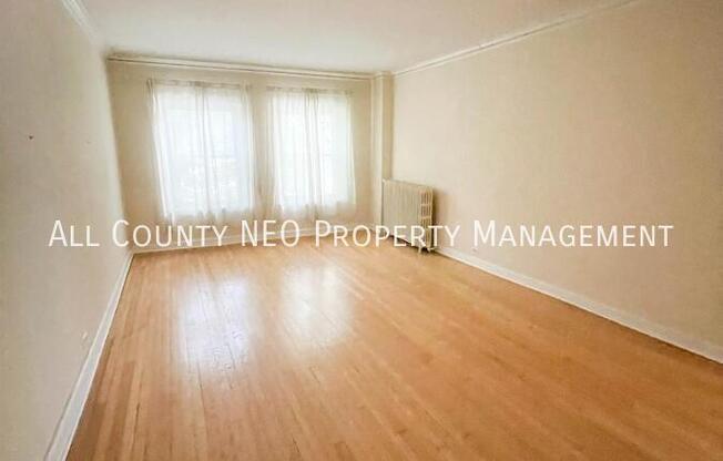 2330 Euclid Heights Blvd