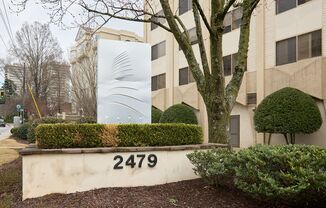 Furnished Buckhead Studio in Prime Peachtree Location