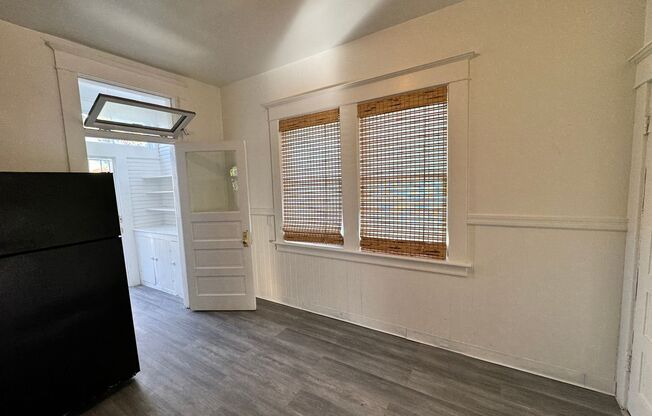 3 beds, 1 bath, $2,722