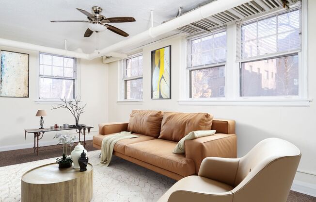 2 beds, 1 bath, 800 sqft, $1,275, Unit 10-B2