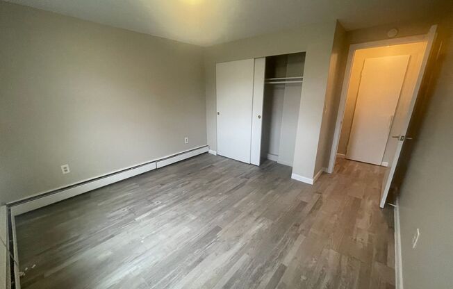 1 bed, 1 bath, 700 sqft, $1,150, Unit 407